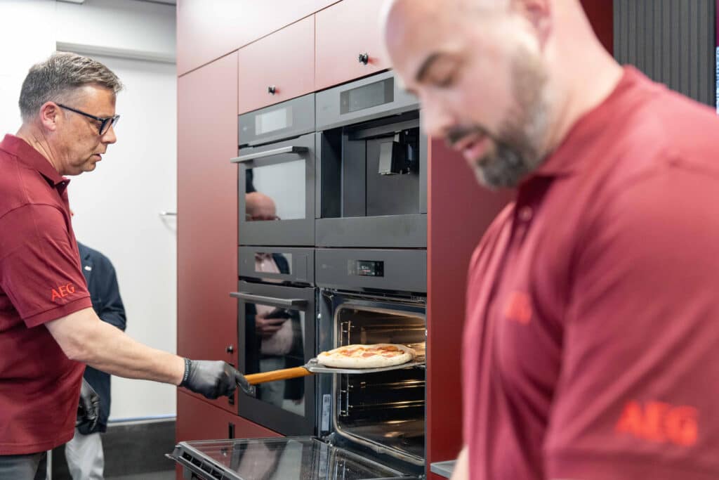 MHK EuroCucina 2026 Design Tour in Mailand: MHK Group setzt neue Maßstäbe für Trendwissen, Marktpositionierung und Industriepartnerschaft 6