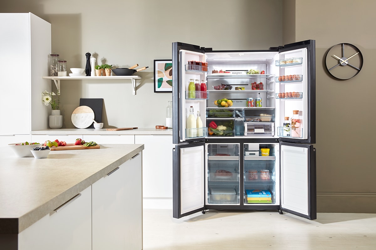 Hitachi's updated French door and bottom freezer collection is immediately available exclusively in the Netherlands through @Qonac Appliances. 4