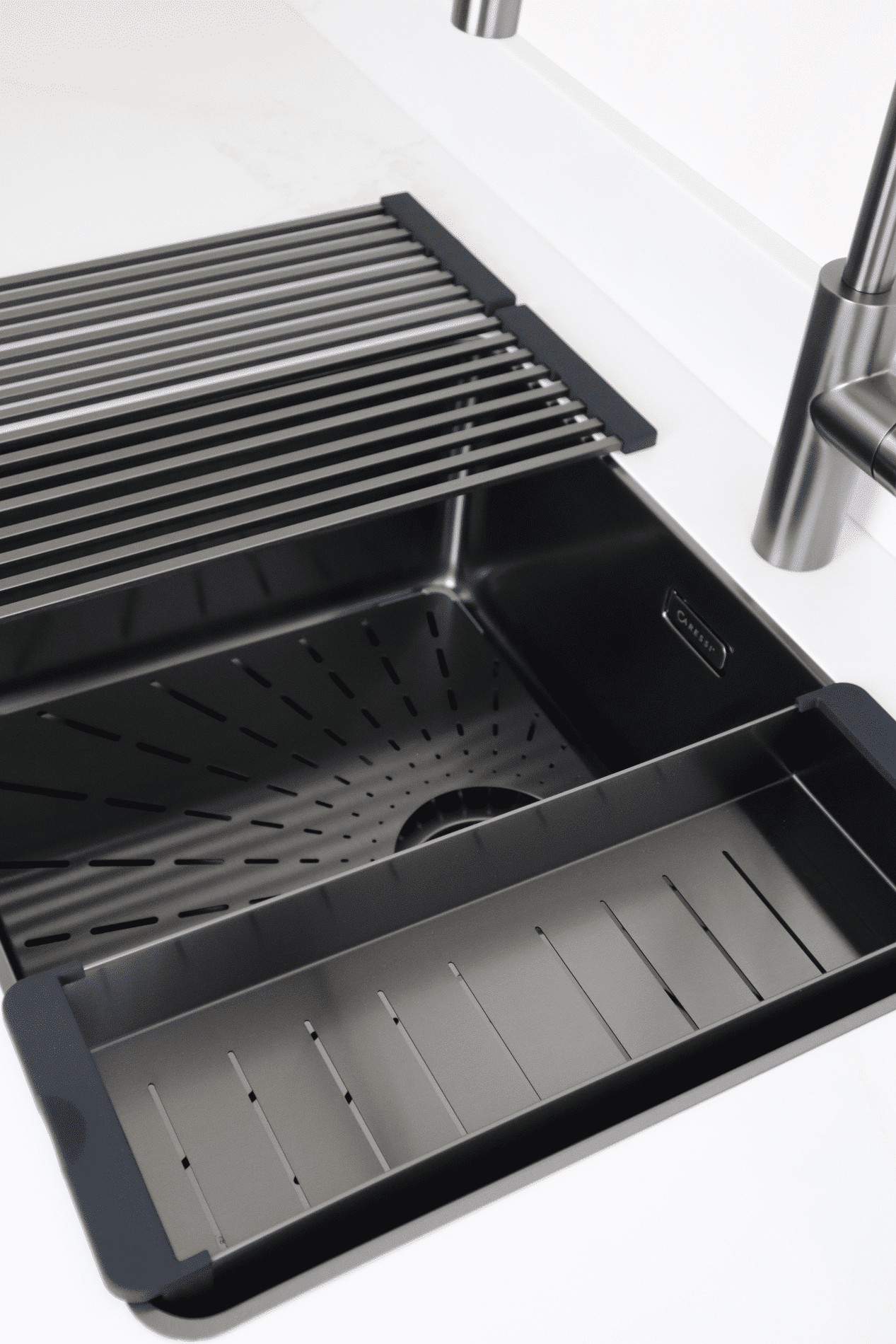 Caressi innoveert in kleur én in materiaal 1